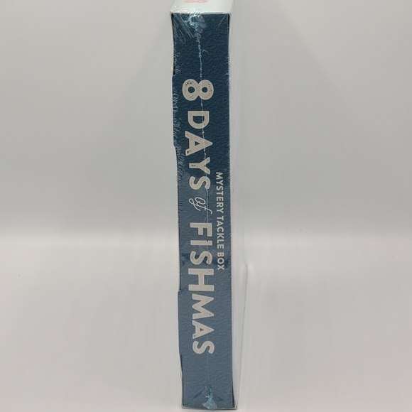 Catch Co. 8 Days of Fishmas Saltwater Fishing Advent Calendar Mystery Tackle Box - Picture 7 of 9